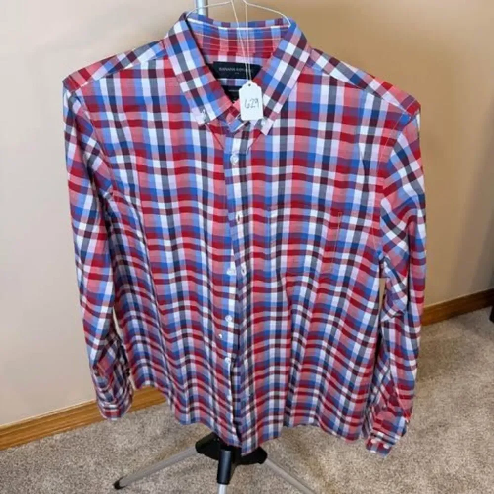 Banana Republic Untucked Fit Plaid Shirt - Size M